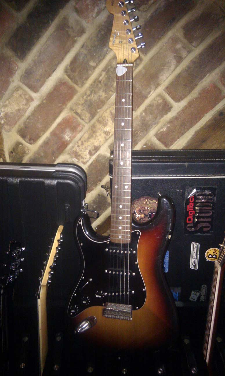 Squire Strat